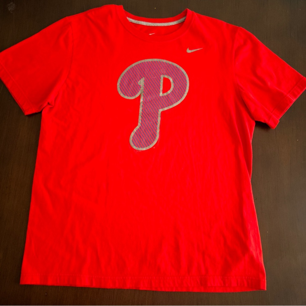 Nike Philadelphia Phillies “P” Logo Red T-Shirt Size XL